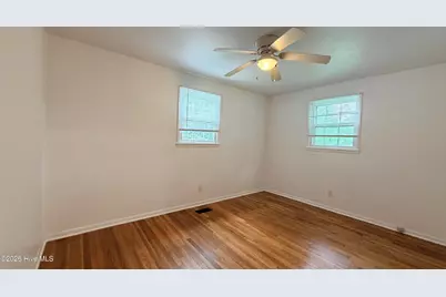 412 Seminole Trail, Jacksonville, NC 28540 - Photo 15
