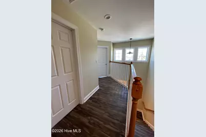 302 Holly Street S, Emerald Isle, NC 28594 - Photo 9