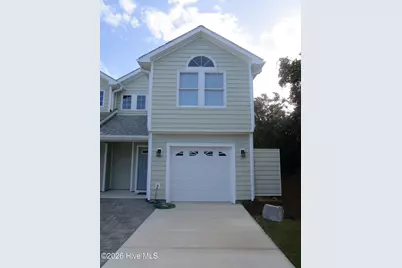 302 Holly Street S, Emerald Isle, NC 28594 - Photo 11