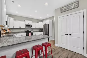 563 Appalachian Trl N, Jacksonville, NC 28546 - Photo 13
