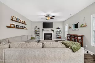 563 Appalachian Trl N, Jacksonville, NC 28546 - Photo 7