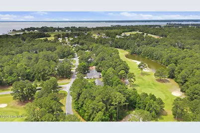 1112 Barkentine Drive, New Bern, NC 28560 - Photo 9