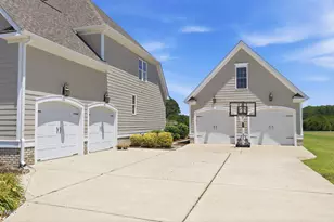 6208 Devonshire Dr, Wilson, NC 27896 - Photo 57