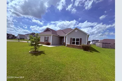 311 Aquamarine Circle, Jacksonville, NC 28546 - Photo 5