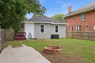 4396 W Church St, Farmville, NC 27828 - Photo 17