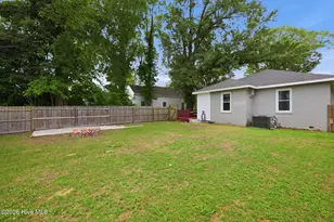 4396 W Church St, Farmville, NC 27828 - Photo 15