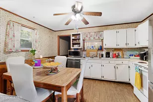 500 Maple Ln, Morehead City, NC 28557 - Photo 7