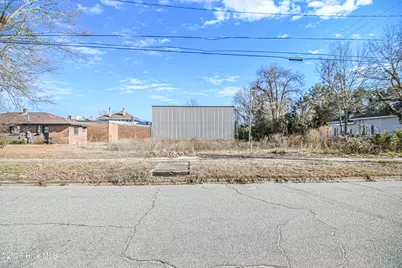308 Everett Street, Laurinburg, NC 28352 - Photo 9