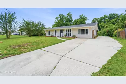 130 Tanglewood Drive, Jacksonville, NC 28540 - Photo 29