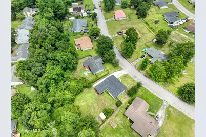 130 Tanglewood Drive, Jacksonville, NC 28540 - Photo 35