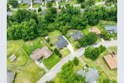 130 Tanglewood Drive, Jacksonville, NC 28540 - Photo 39