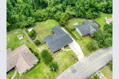 130 Tanglewood Drive, Jacksonville, NC 28540 - Photo 43