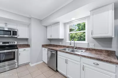 130 Tanglewood Drive, Jacksonville, NC 28540 - Photo 25