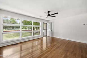 3222 N Contentnea St, Farmville, NC 27828 - Photo 27