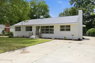 3222 N Contentnea St, Farmville, NC 27828 - Photo 35