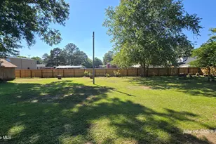 300 Ruritan St, Ahoskie, NC 27910 - Photo 19