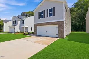 2113 Montalvan Dr, Greenville, NC 27834 - Photo 3