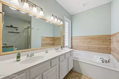 1013 Barkentine Drive, New Bern, NC 28560 - Photo 41