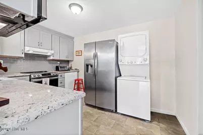 4332 Lakeside Drive, Fayetteville, NC 28311 - Photo 11