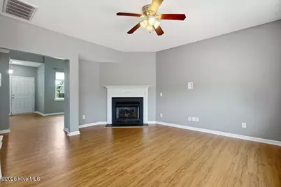 103 Briar Hollow Drive, Jacksonville, NC 28540 - Photo 11