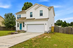 103 Briar Hollow Dr, Jacksonville, NC 28540 - Photo 1
