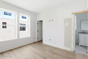 502 N Carolina Ave, Carolina Beach, NC 28428 - Photo 17
