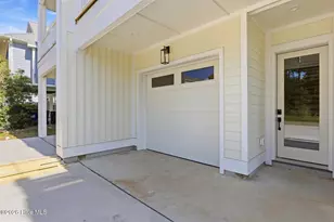 502 N Carolina Ave, Carolina Beach, NC 28428 - Photo 7