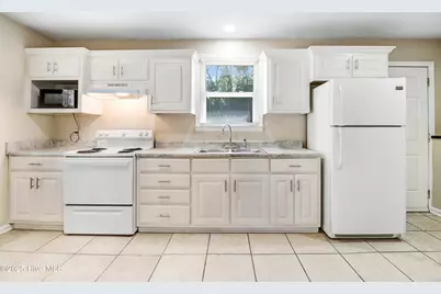 218 Banks Court, Goldsboro, NC 27534 - Photo 9