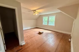 301 W Harper St, Snow Hill, NC 28580 - Photo 5