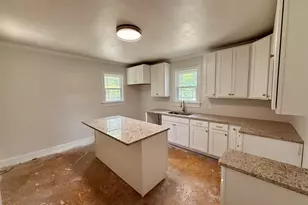 301 W Harper St, Snow Hill, NC 28580 - Photo 3