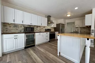 502 Worth Dr, Morehead City, NC 28557 - Photo 9