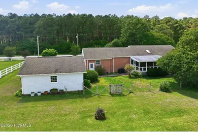 626 W Firetower Road, Swansboro, NC 28584 - Photo 5