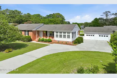 626 W Firetower Road, Swansboro, NC 28584 - Photo 1
