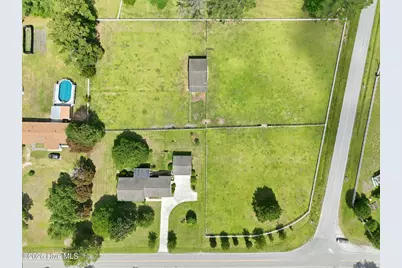 626 W Firetower Road, Swansboro, NC 28584 - Photo 9