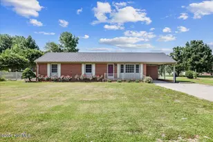 2029 W Nc 403 Hwy, Faison, NC 28341 - Photo 1