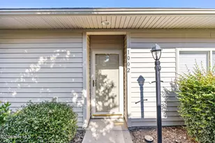1002 Summerlin Falls Ct, Wilmington, NC 28412 - Photo 3