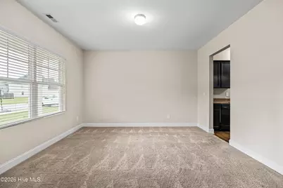 115 Mittams Point Drive, Jacksonville, NC 28546 - Photo 7