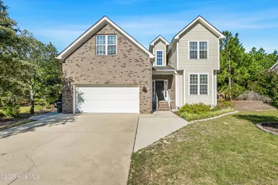 190 Diamondhead Drive S, Pinehurst, NC 28374 - Photo 1