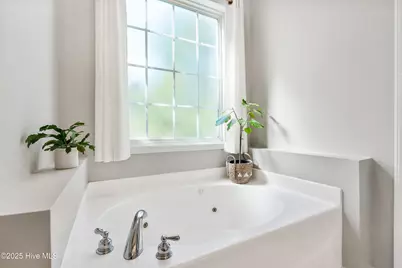 190 Diamondhead Drive S, Pinehurst, NC 28374 - Photo 17