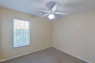 627 Tabor Ln, Wilmington, NC 28405 - Photo 17