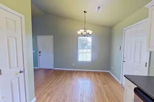 627 Tabor Ln, Wilmington, NC 28405 - Photo 9