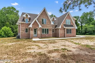 2038 Autumn Dr, Kinston, NC 28501 - Photo 3