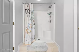 108 River Bluff Dr, Jacksonville, NC 28540 - Photo 29