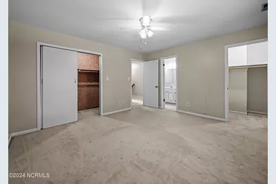 24 S Onsville Place, Jacksonville, NC 28546 - Photo 11