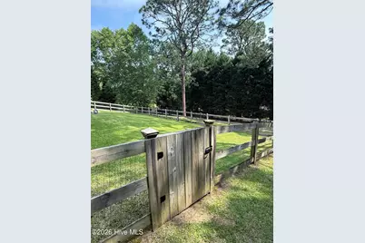 402 Stacy Avenue, Hamlet, NC 28345 - Photo 11