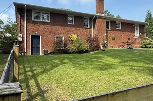 402 Stacy Ave, Hamlet, NC 28345 - Photo 9