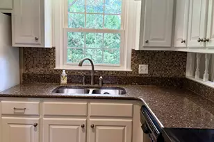 402 Stacy Ave, Hamlet, NC 28345 - Photo 21