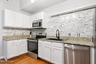 304 N Front St, Wilmington, NC 28401 - Photo 21