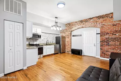 304 N Front Street #Apt E, Wilmington, NC 28401 - Photo 7