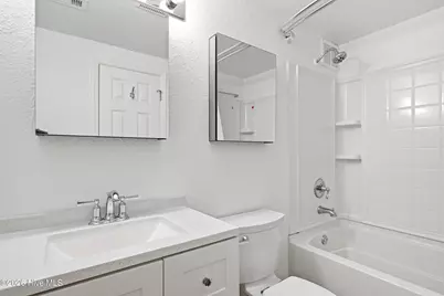 304 N Front Street #Apt E, Wilmington, NC 28401 - Photo 27